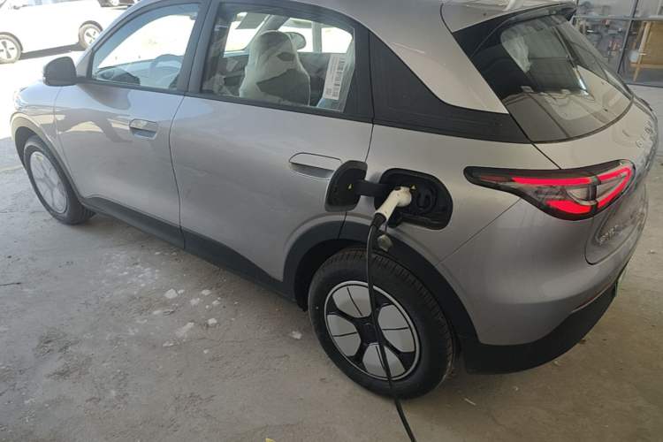 Used Geely Galaxy Geome 2026 Model 310km Youth Edition Rear Left 45 Deg