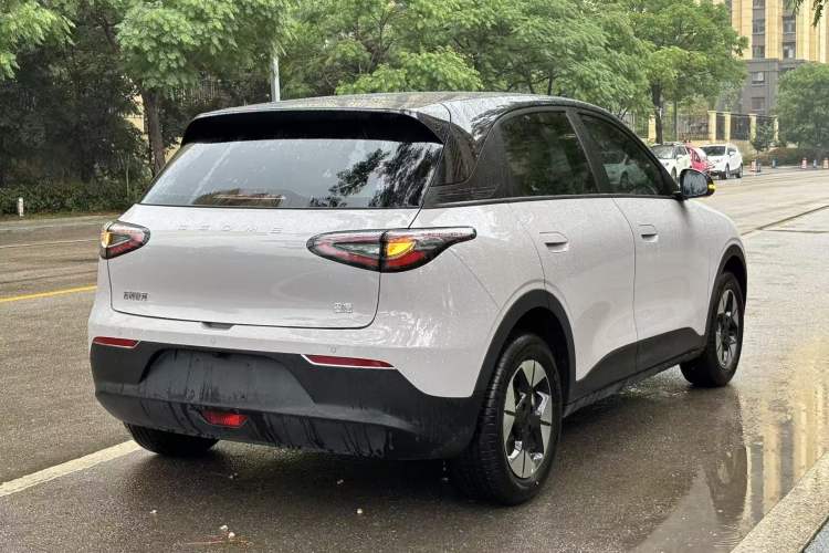 Used Geely Galaxy Geome 2026 Model 410km Freedom Edition Rear Right 45 Deg