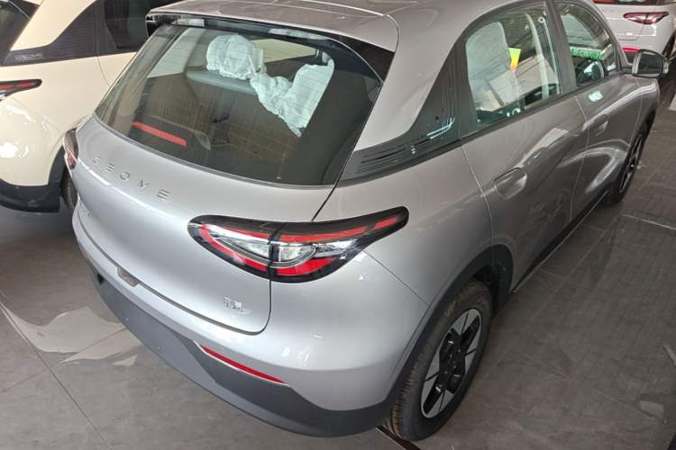 Used Geely Galaxy Geome 2026 Model 310km Dream Edition Rear Right 45 Deg