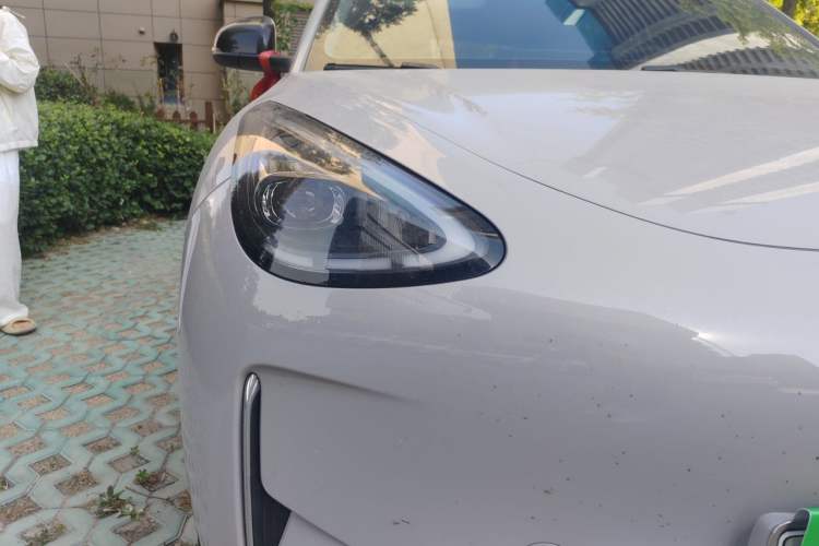 Used Geely Galaxy Geome 2026 Model 310km Dream Edition Right Front Headlight