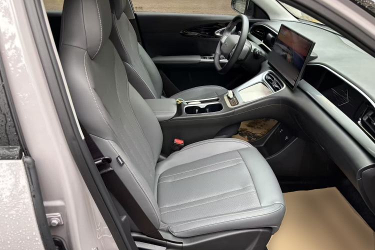 Used Geely Galaxy Geome 2026 Model 410km Freedom Edition Right Front Seat