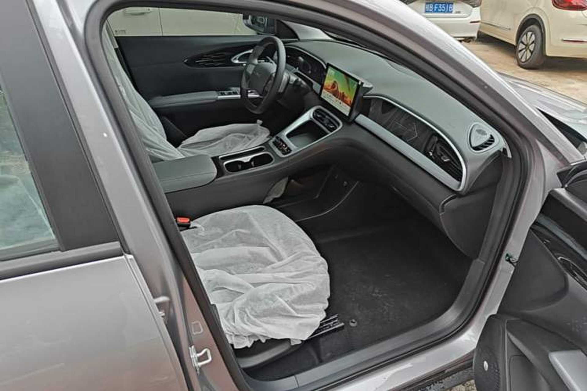 Used Geely Galaxy Geome 2026 Model 310km Youth Edition Right Front Seat