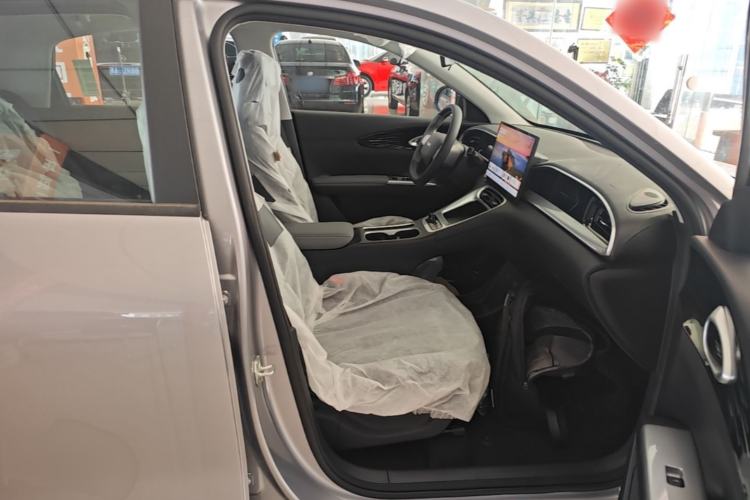 Used Geely Galaxy Geome 2026 Model 310km Dream Edition Right Front Seat