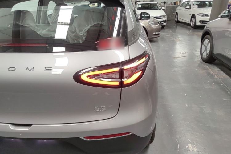Used Geely Galaxy Geome 2026 Model 310km Dream Edition Right Rear Taillight