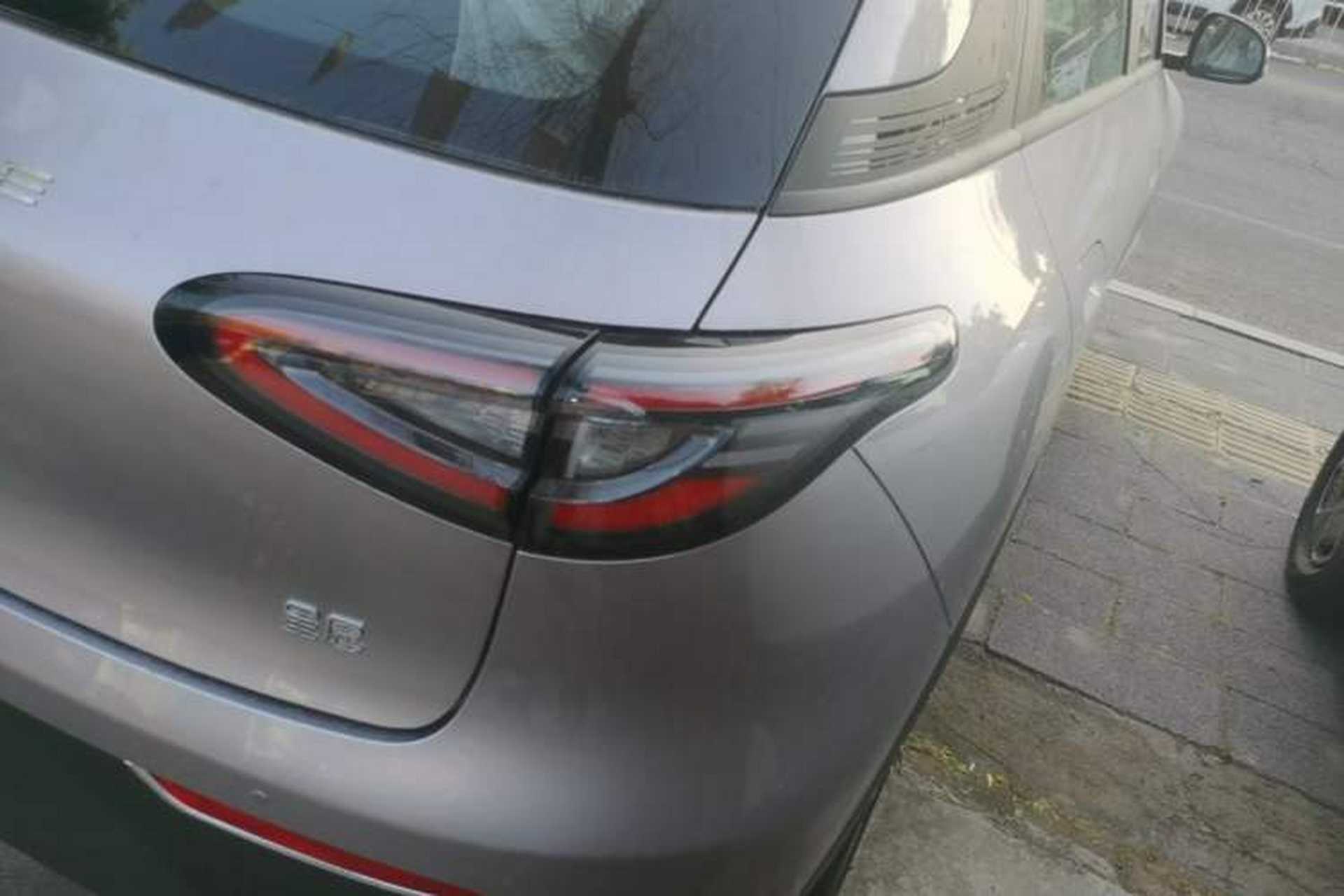 Used Geely Galaxy Geome 2026 Model 310km Youth Edition Right Rear Taillight