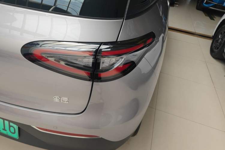 Used Geely Galaxy Geome 2026 Model 310km Youth Edition Right Rear Taillight