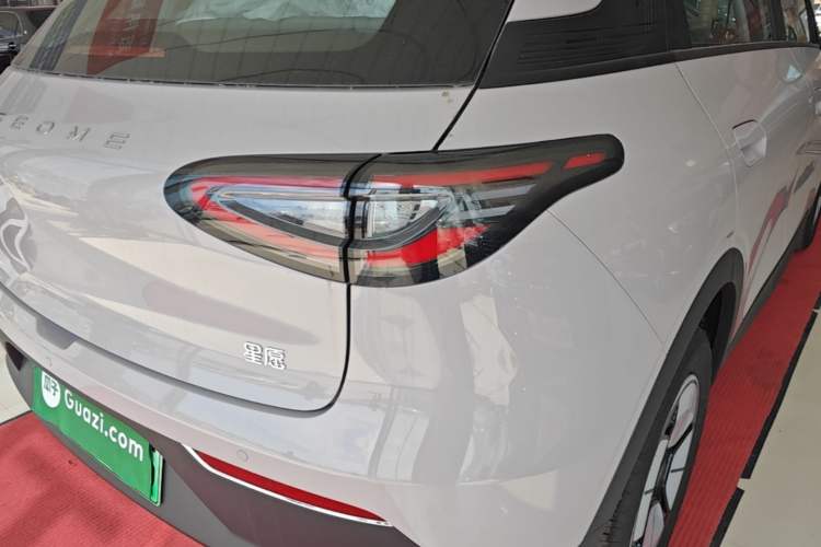 Used Geely Galaxy Geome 2026 Model 310km Youth Edition Right Rear Taillight