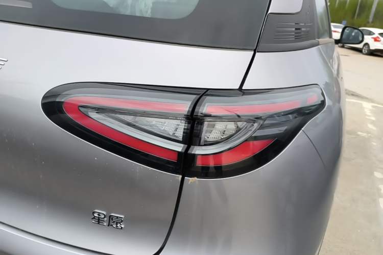 Used Geely Galaxy Geome 2026 Model 410km Carefree Edition Right Rear Taillight