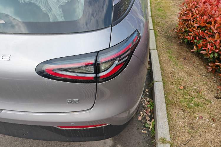 Used Geely Galaxy Geome 2026 Model 410km Carefree Edition Right Rear Taillight
