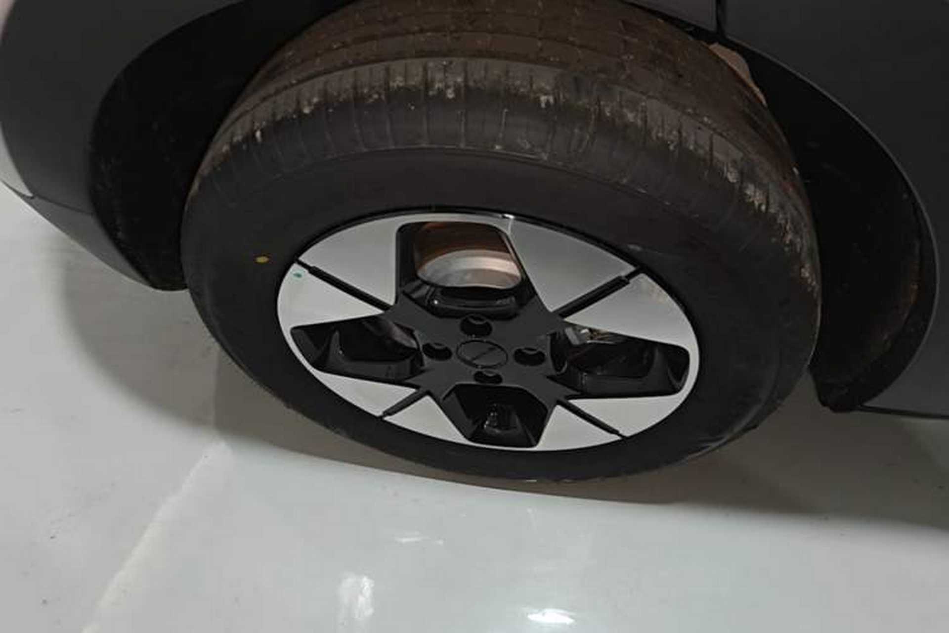 Used Geely Galaxy Geome 2026 Model 310km Dream Edition Right Rear Wheel Hub