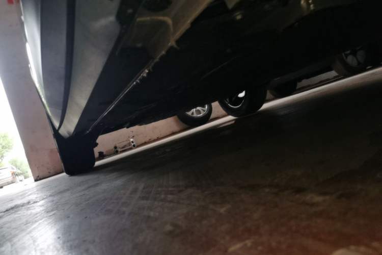 Used Geely Galaxy Geome 2026 Model 310km Youth Edition Right Side Sill