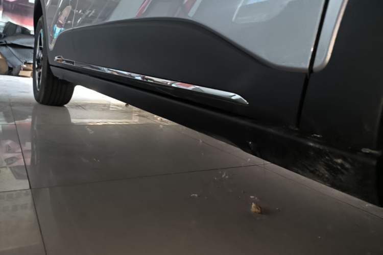 Used Geely Galaxy Geome 2026 Model 310km Dream Edition Right Side Sill