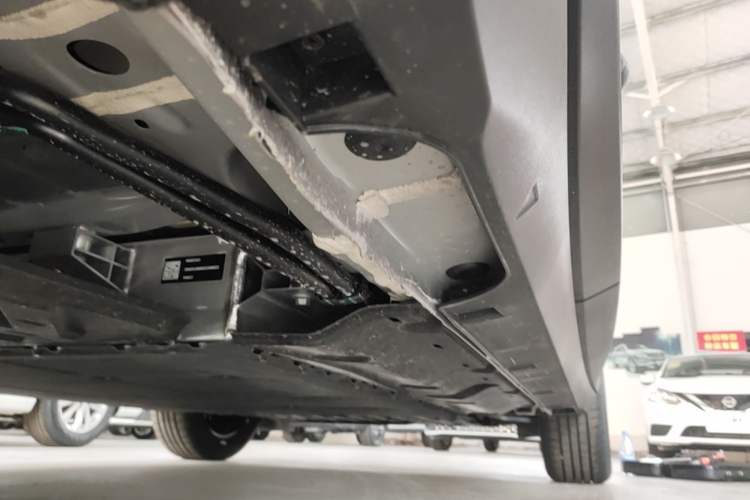Used Geely Galaxy Geome 2026 Model 310km Youth Edition Right Side Sill
