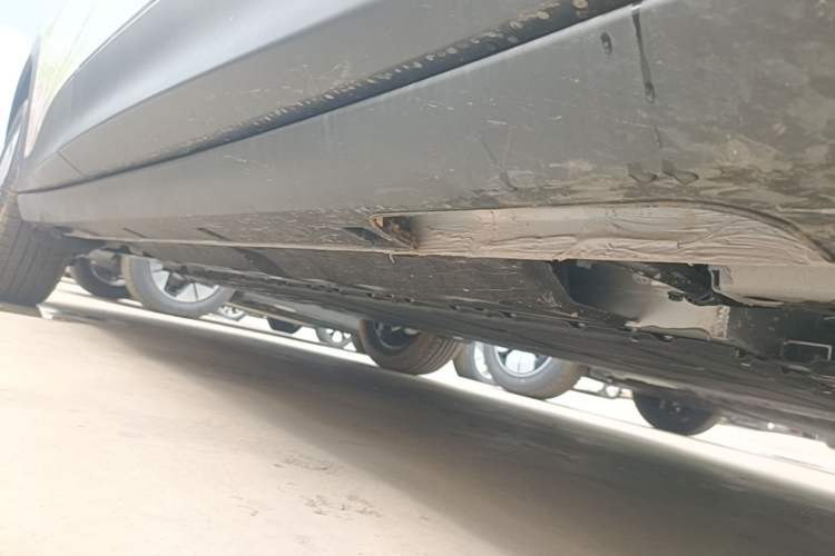 Used Geely Galaxy Geome 2026 Model 310km Youth Edition Right Side Sill