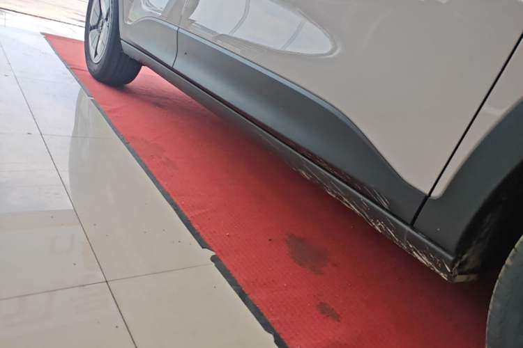 Used Geely Galaxy Geome 2026 Model 310km Youth Edition Right Side Sill