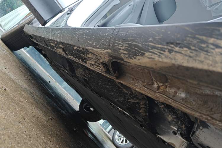 Used Geely Galaxy Geome 2026 Model 310km Youth Edition Right Side Sill
