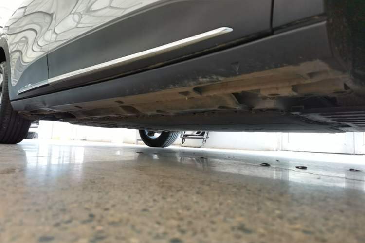Used Geely Galaxy Geome 2026 Model 410km Exploration Edition Right Side Sill