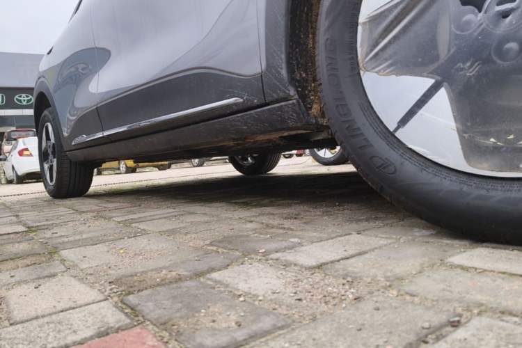 Used Geely Galaxy Geome 2026 Model 310km Dream Edition Right Side Sill