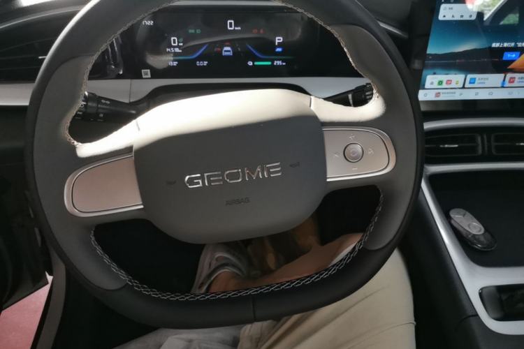 Used Geely Galaxy Geome 2026 Model 310km Youth Edition Steering Wheel