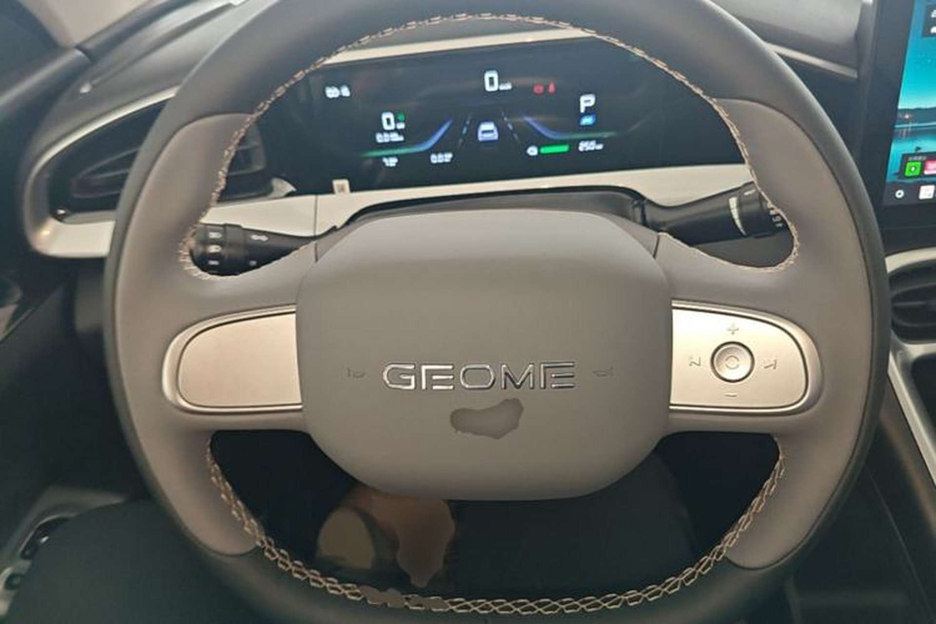 Used Geely Galaxy Geome 2026 Model 310km Youth Edition Steering Wheel