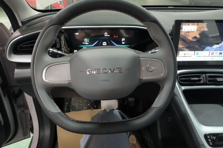Used Geely Galaxy Geome 2026 Model 310km Youth Edition Steering Wheel