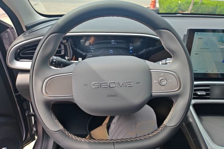 Used Geely Galaxy Geome 2026 Model 310km Youth Edition Steering Wheel