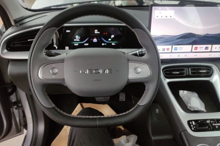 Used Geely Galaxy Geome 2026 Model 310km Dream Edition Steering Wheel