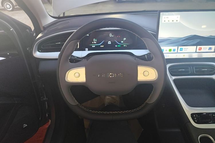 Used Geely Galaxy Geome 2026 Model 310km Dream Edition Steering Wheel