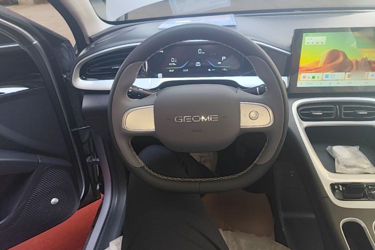 Used Geely Galaxy Geome 2026 Model 310km Youth Edition Steering Wheel