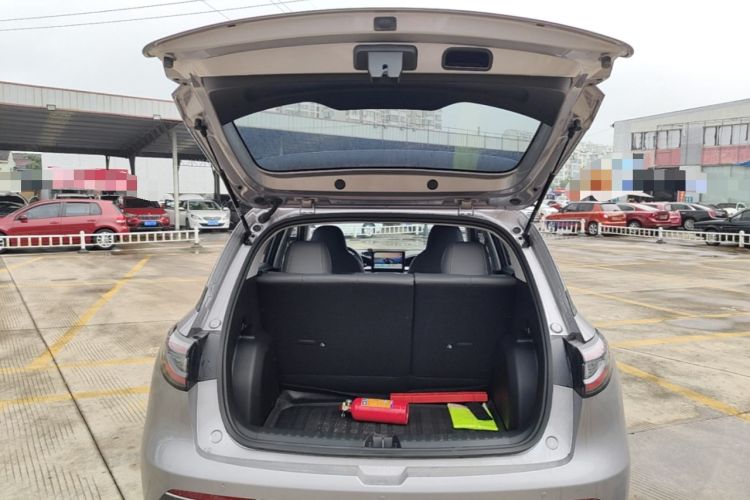 Used Geely Galaxy Geome 2026 Model 310km Youth Edition Trunk