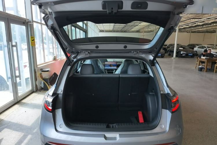 Used Geely Galaxy Geome 2026 Model 410km Exploration Edition Trunk