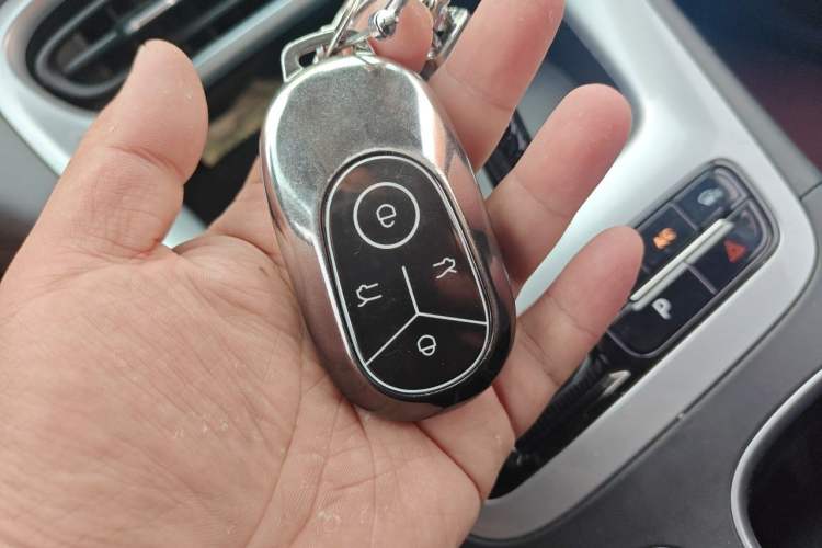 Used Geely Galaxy Geome 2026 Model 310km Youth Edition Vehicle Key
