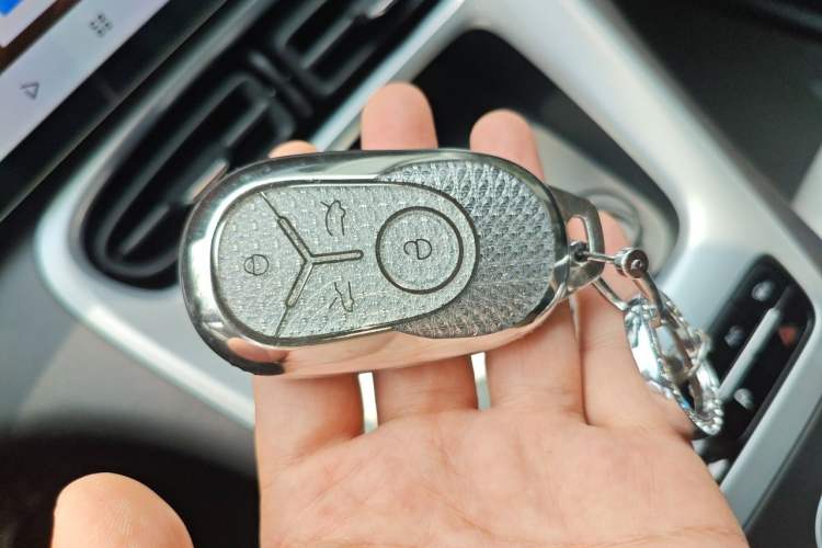 Used Geely Galaxy Geome 2026 Model 410km Freedom Edition Vehicle Key
