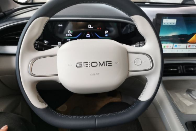 Used Geely Galaxy Geome 2026 Model 310km Youth Edition Steering Wheel
