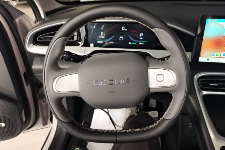 Used Geely Galaxy Geome 2026 Model 310km Youth Edition Steering Wheel