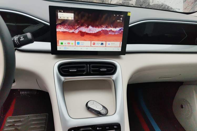 Used Geely Galaxy Geome 2026 Model 310km Youth Edition Audio And AC Panel
