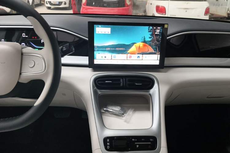 Used Geely Galaxy Geome 2026 Model 310km Youth Edition Audio And AC Panel