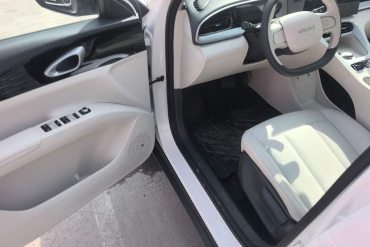 Used Geely Galaxy Geome 2026 Model 310km Youth Edition Driver Seat