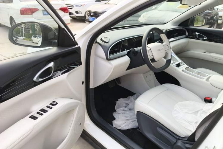 Used Geely Galaxy Geome 2026 Model 310km Youth Edition Driver Seat