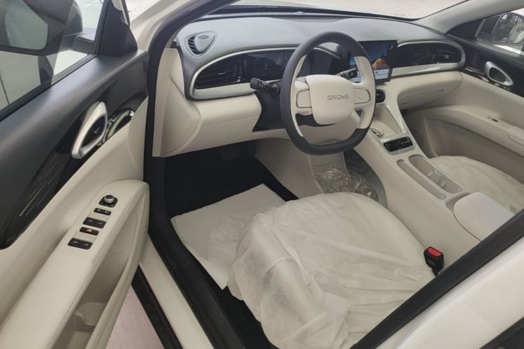 Used Geely Galaxy Geome 2026 Model 310km Youth Edition Driver Seat