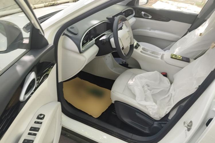 Used Geely Galaxy Geome 2026 Model 310km Youth Edition Driver Seat