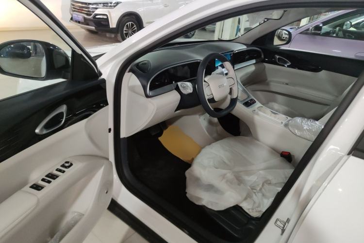 Used Geely Galaxy Geome 2026 Model 310km Youth Edition Driver Seat