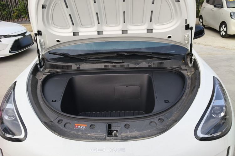 Used Geely Galaxy Geome 2026 Model 310km Youth Edition Engine Bay