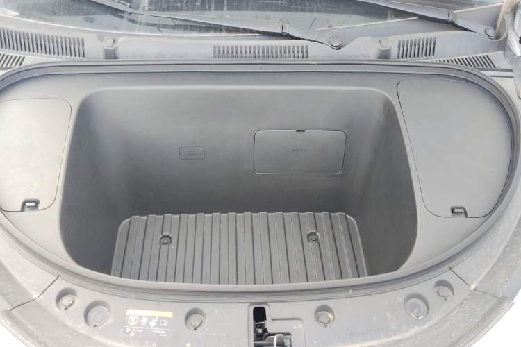 Used Geely Galaxy Geome 2026 Model 310km Youth Edition Engine Bay