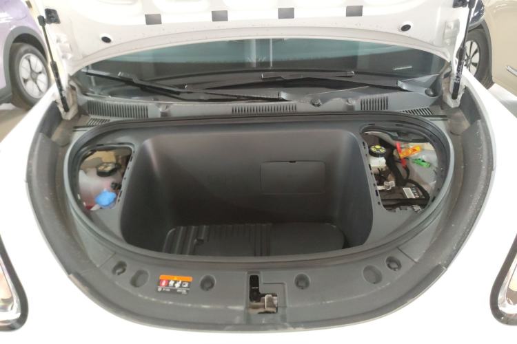 Used Geely Galaxy Geome 2026 Model 310km Youth Edition Engine Bay