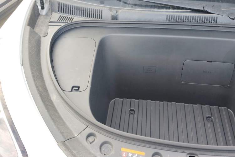 Used Geely Galaxy Geome 2026 Model 310km Youth Edition Engine Bay Right