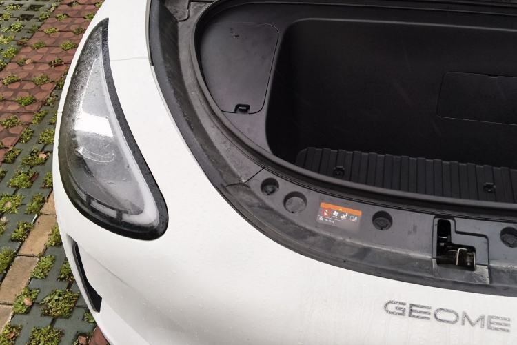 Used Geely Galaxy Geome 2026 Model 310km Dream Edition Engine Bay Right
