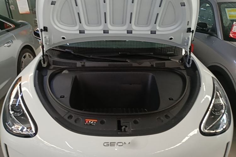 Used Geely Galaxy Geome 2026 Model 310km Youth Edition Engine Bay