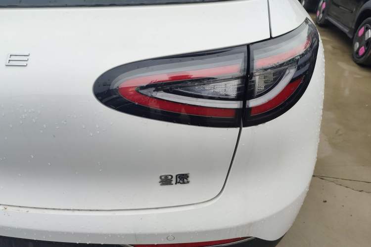 Used Geely Galaxy Geome 2026 Model 310km Youth Edition Exterior 3