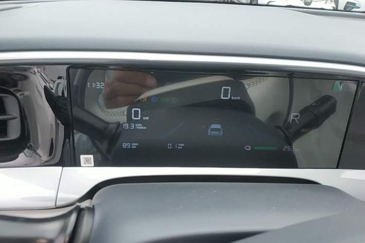 Used Geely Galaxy Geome 2026 Model 310km Youth Edition Instrument Cluster